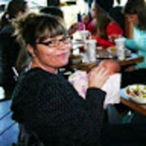 Meet your Posher, Debbie